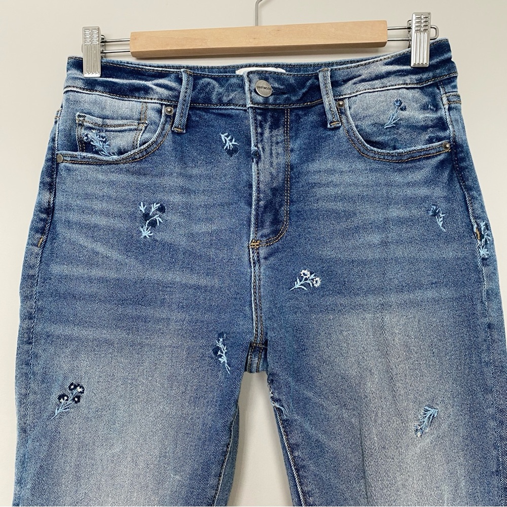 DRIFTWOOD embroidered Audrey High Rise Jeans Distressed Anthropologie 27